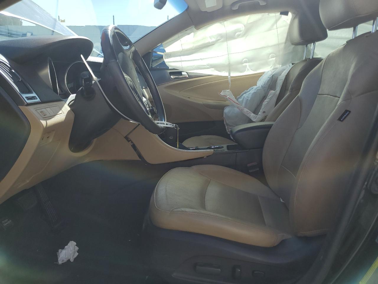 2012 Hyundai Sonata - Image 7
