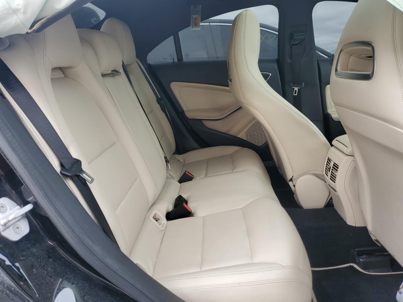 2014 Mercedes-Benz CLA-klasse - Image 10