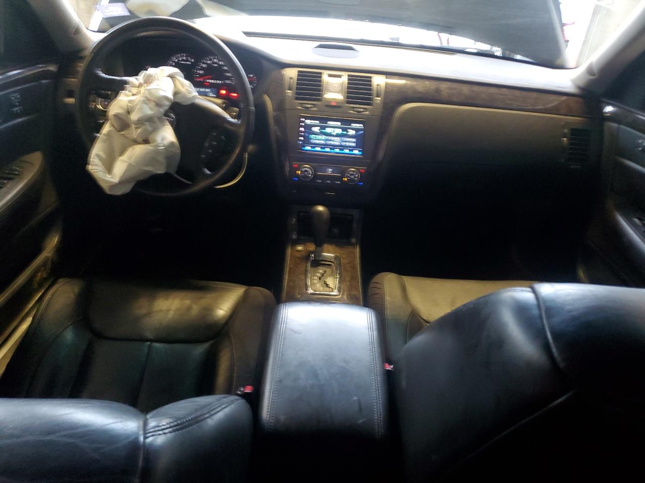 2008 Cadillac DTS - Image 8
