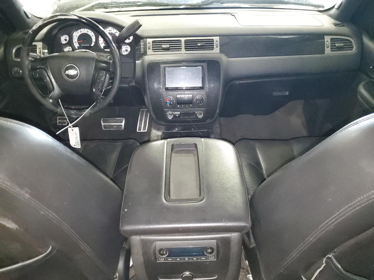 2008 Chevrolet Silverado - Image 8