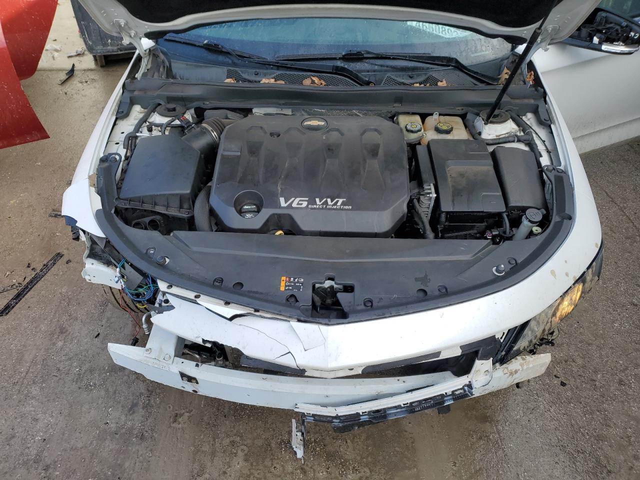 2015 Chevrolet Impala - Image 11