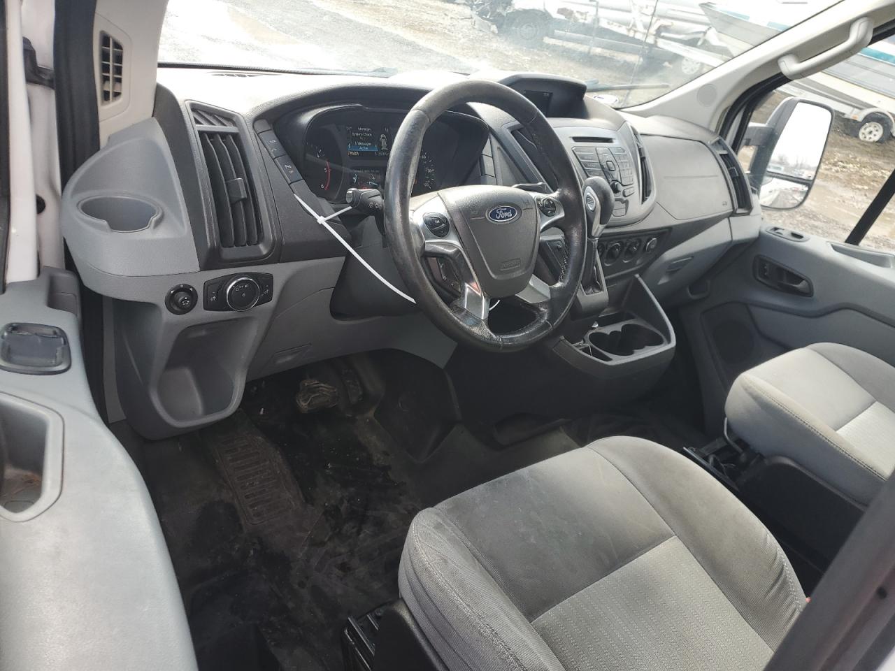 2016 Ford Transit - Image 8