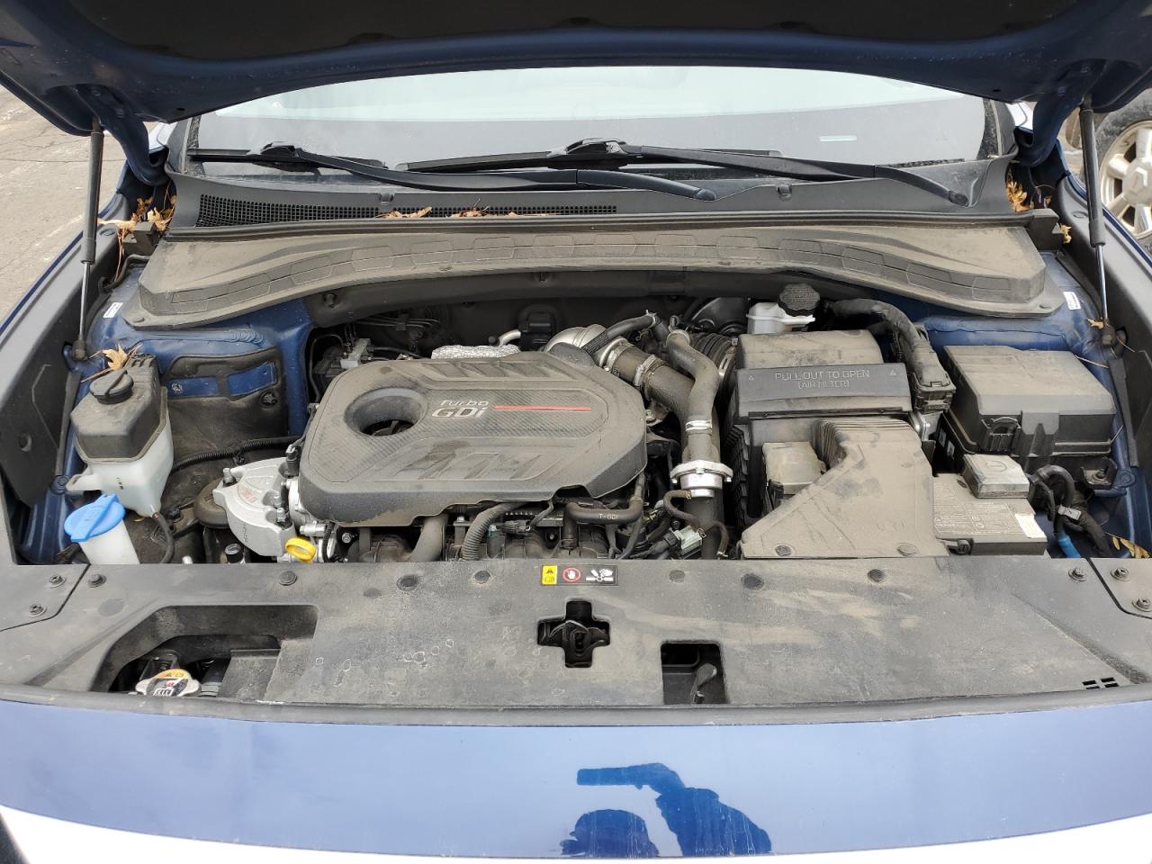 2020 Hyundai Santa Fe - Image 13