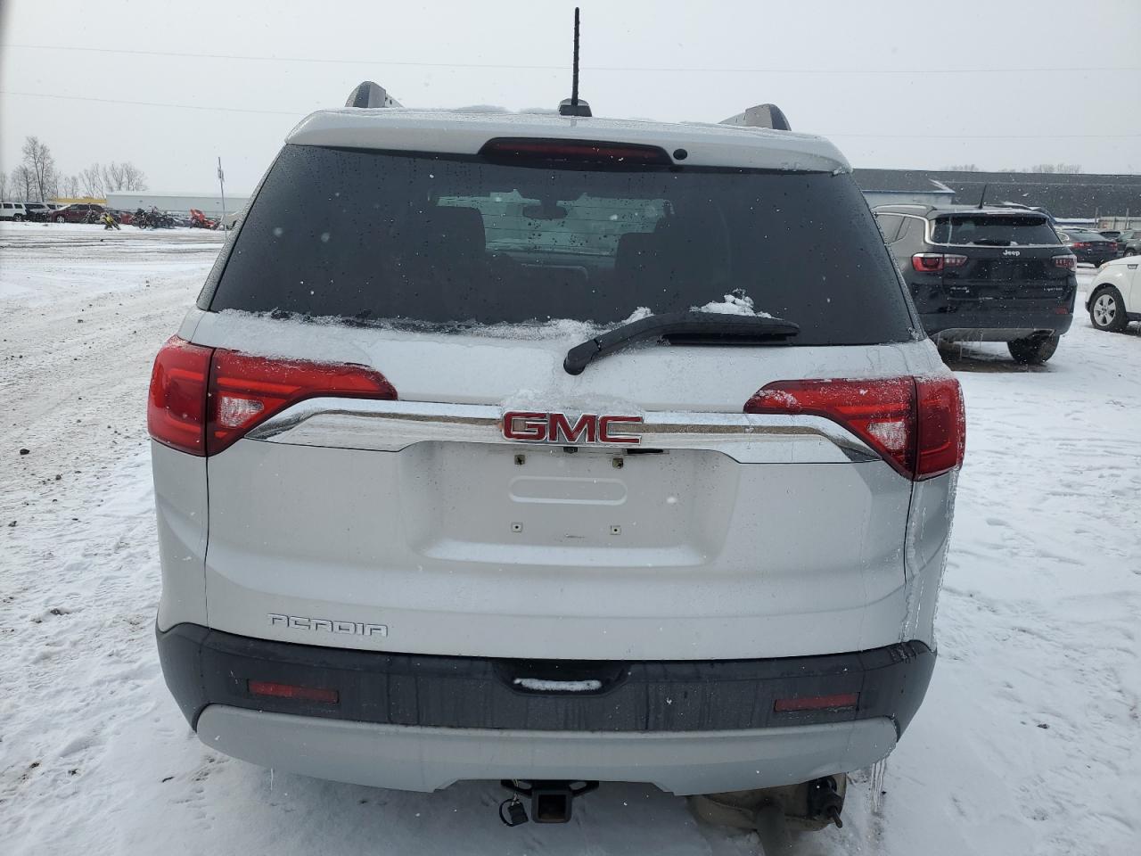 2019 GMC Acadia - Image 6