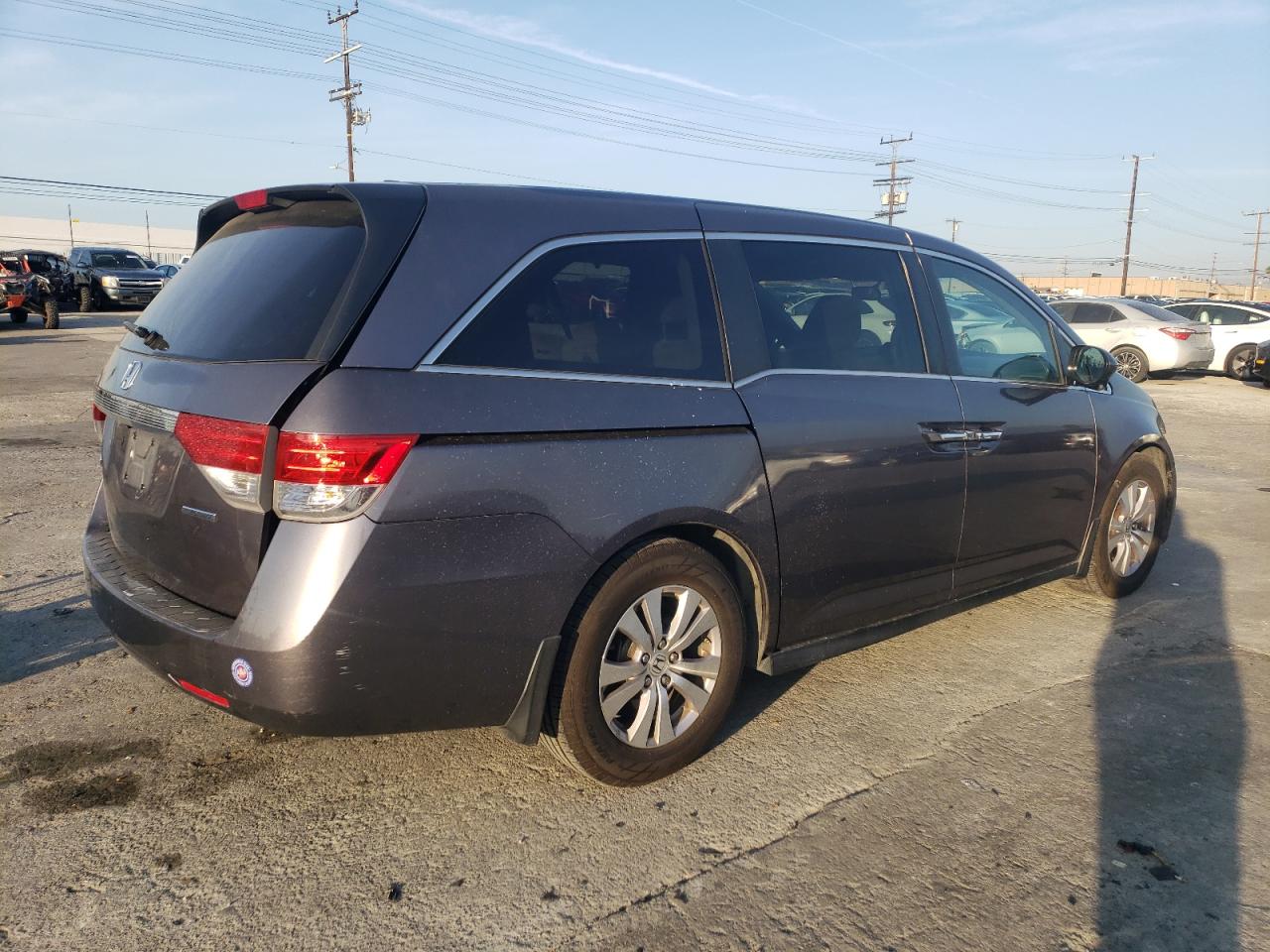2016 Honda Odyssey - Image 3
