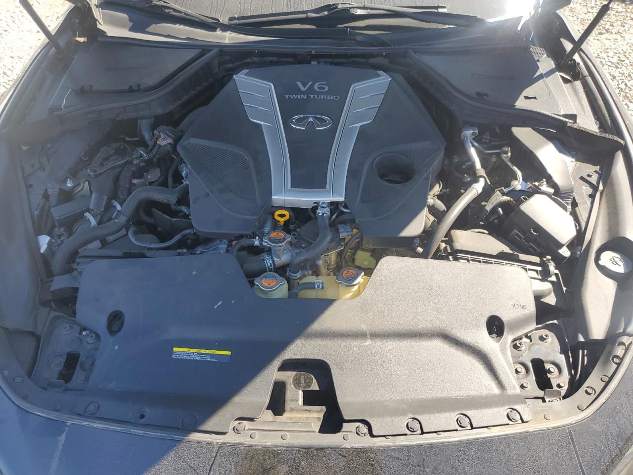 2017 Infiniti Q60 - Image 11