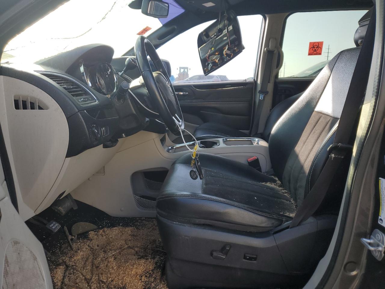 2019 Dodge Caravan - Image 7