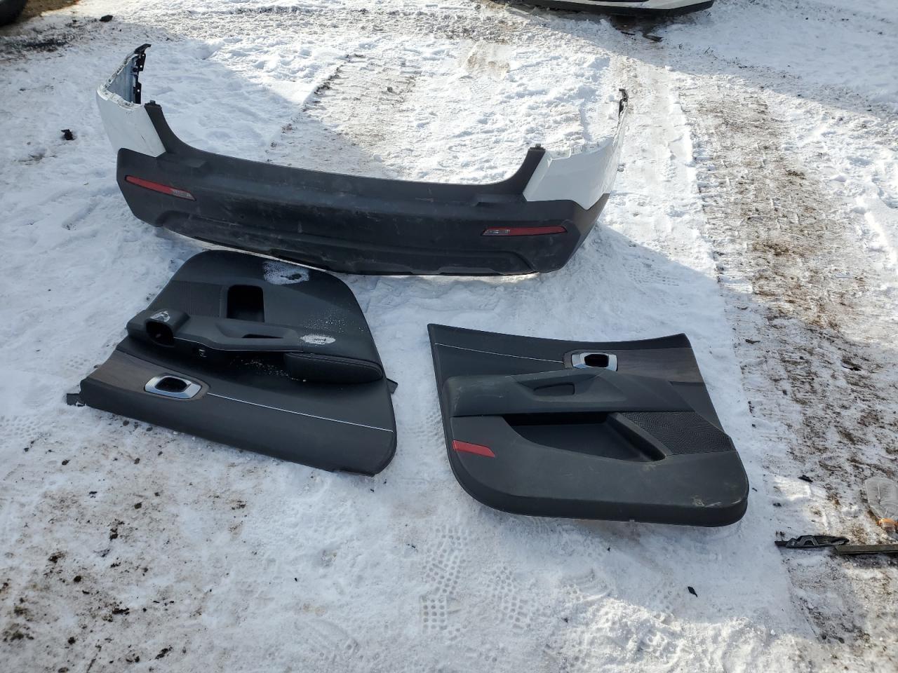 2022 Kia Sorento - Image 13