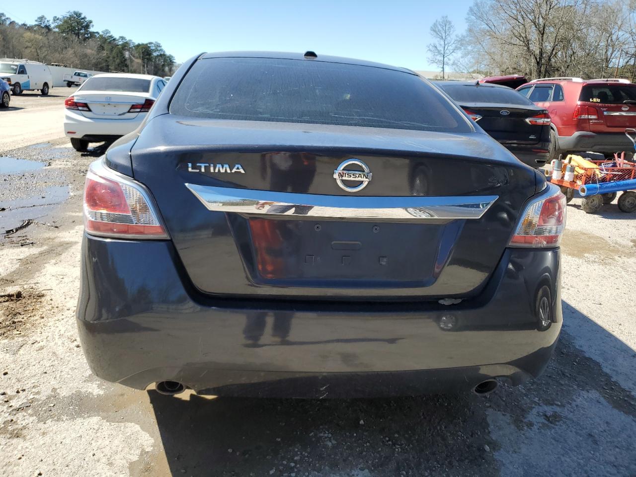 2015 Nissan Altima - Image 6