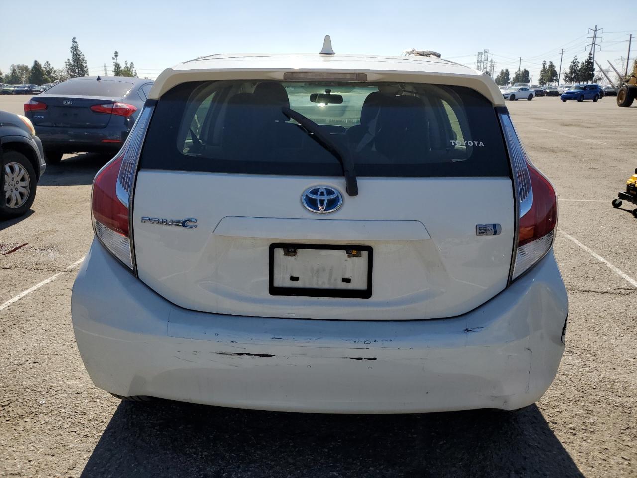2015 Toyota Prius - Image 6