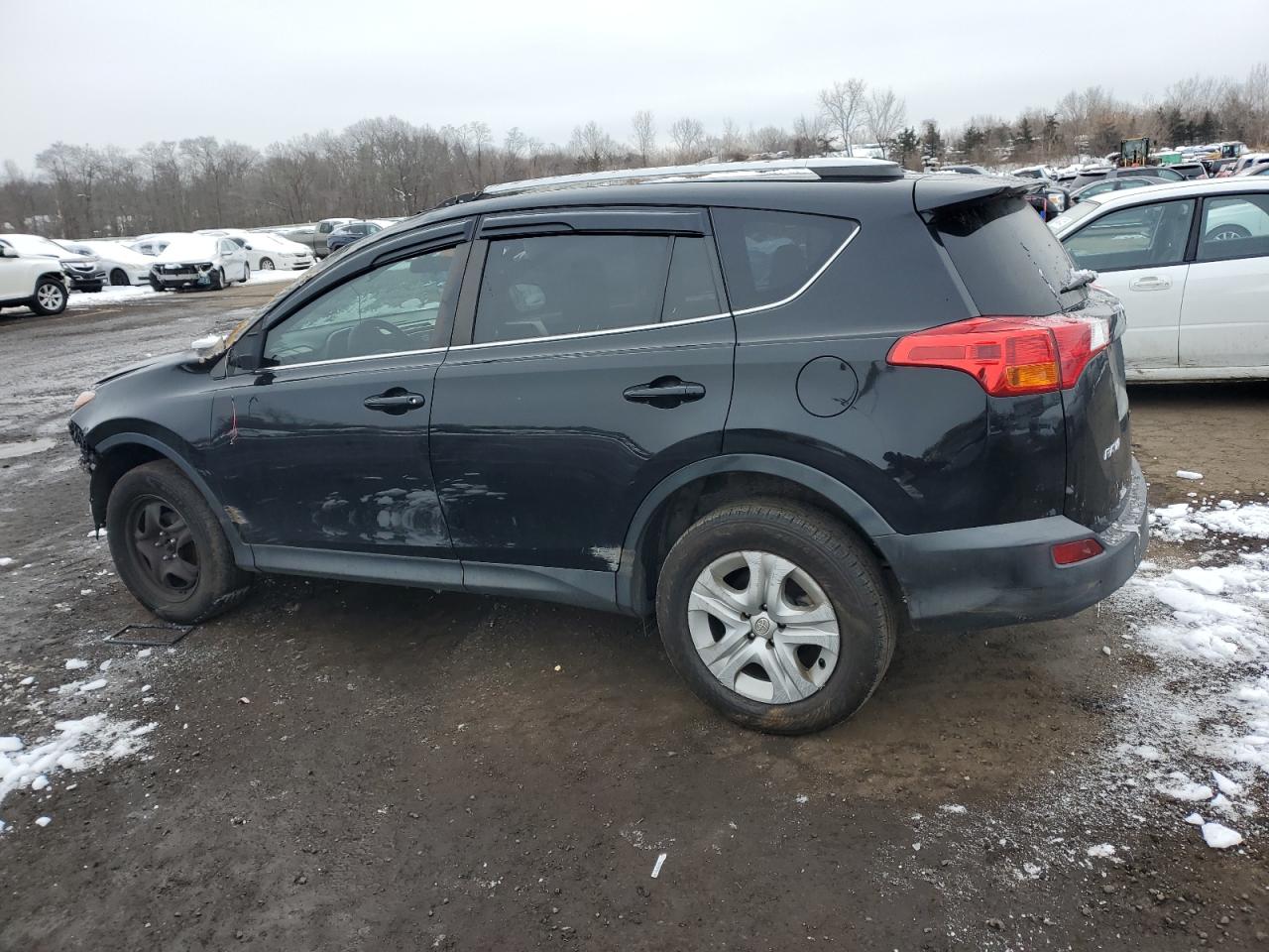 2014 Toyota RAV 4 - Image 2
