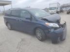 2018 Toyota Sienna Xle for Sale in Kansas City, KS - Front End