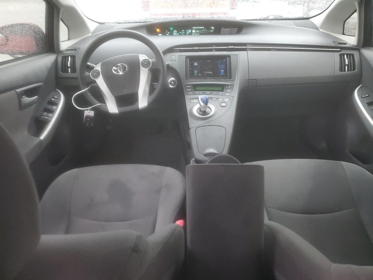 2011 Toyota Prius - Image 8
