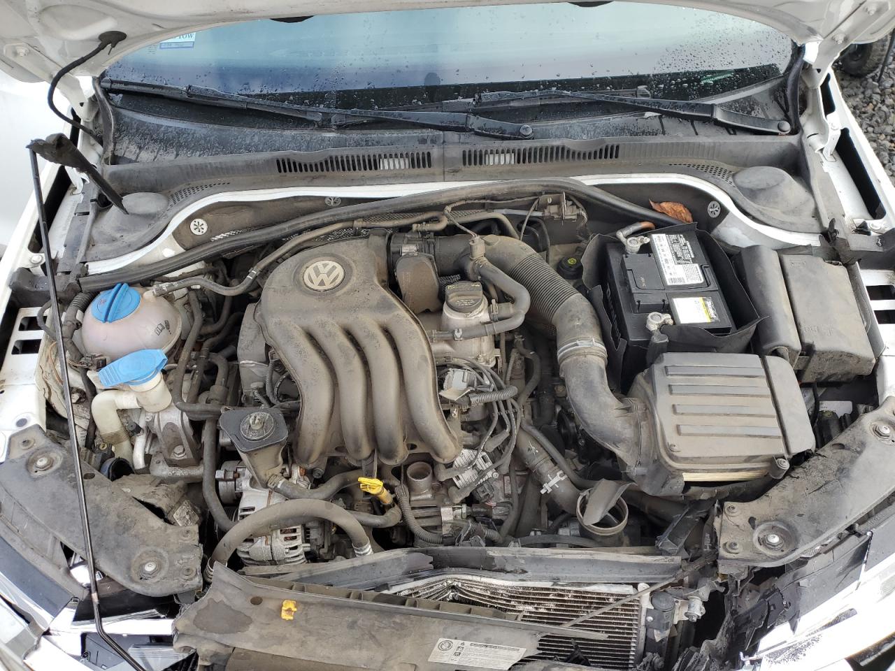 2015 Volkswagen Jetta - Image 11