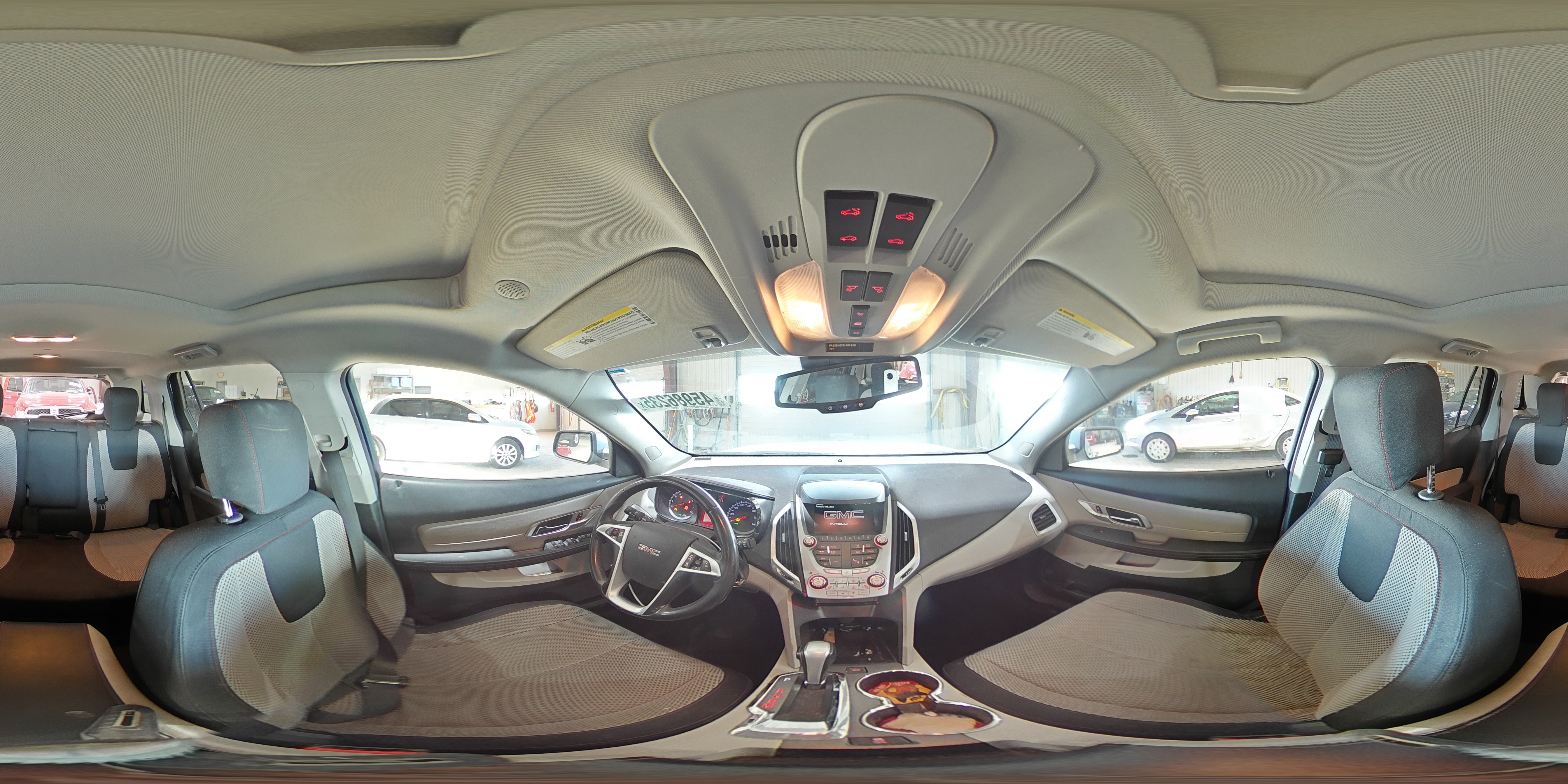 2015 GMC Terrain - Image 13