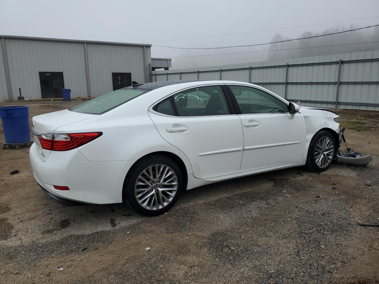 2013 Lexus ES - Image 3