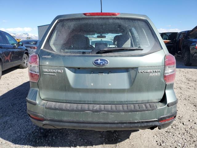  SUBARU FORESTER 2015 Зеленый