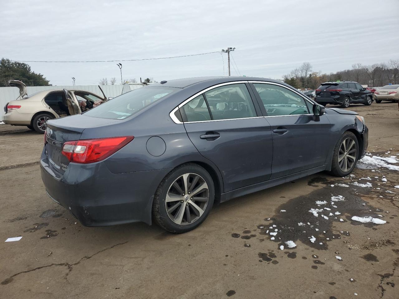 2015 Subaru Legacy - Image 3