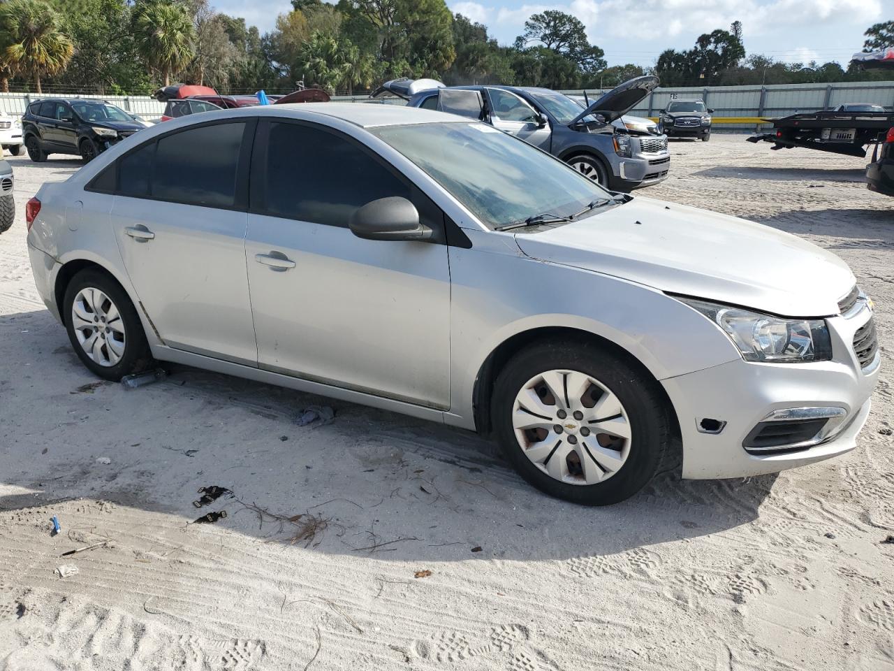 2016 Chevrolet Cruze - Image 4