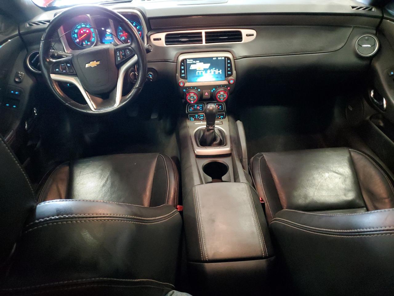 2015 Chevrolet Camaro - Image 8