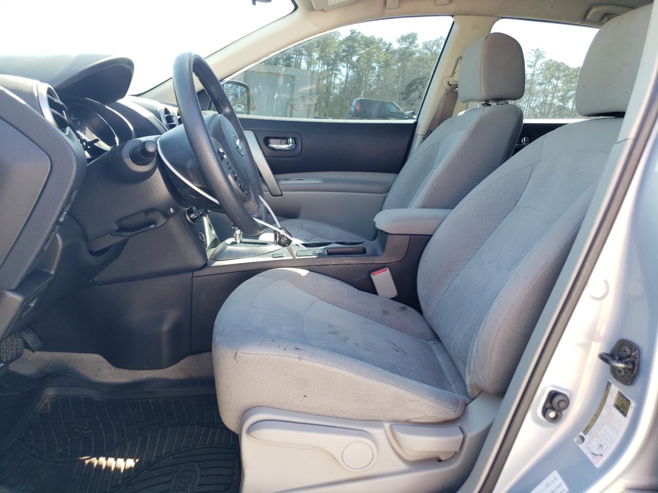 2015 Nissan Rogue - Image 7