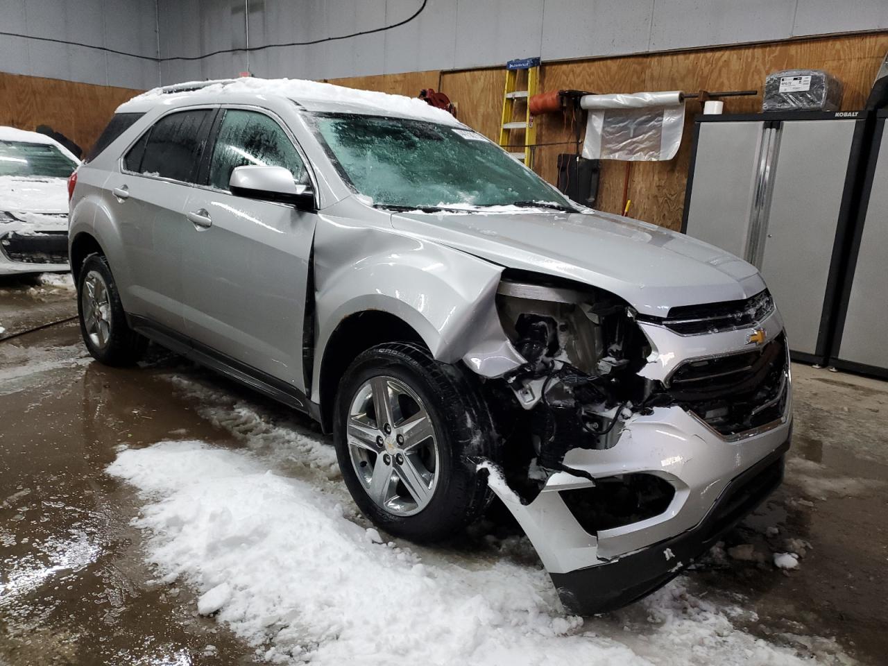 2016 Chevrolet Equinox - Image 4
