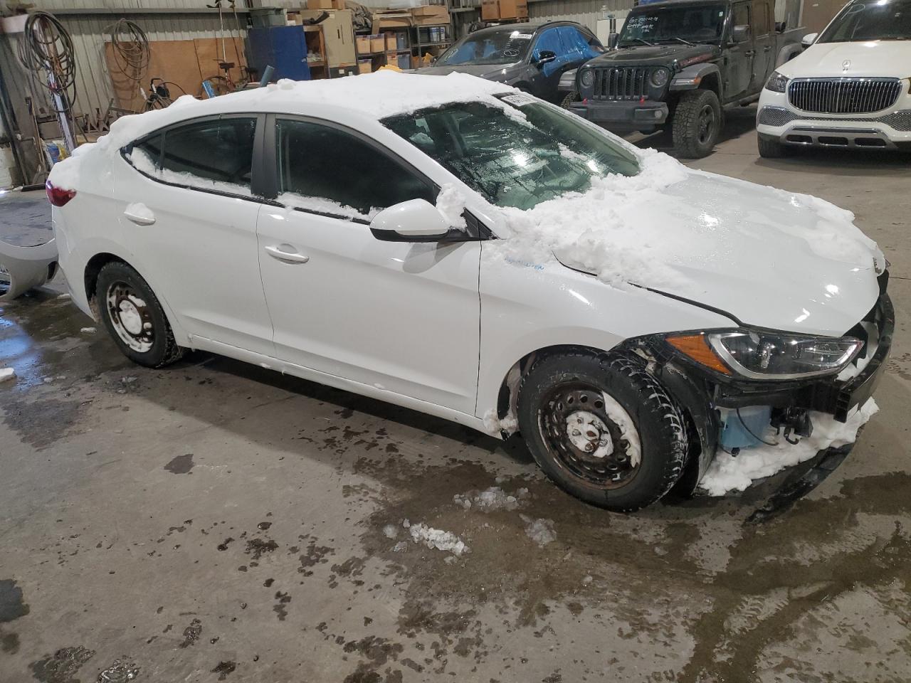 2017 Hyundai Elantra - Image 4