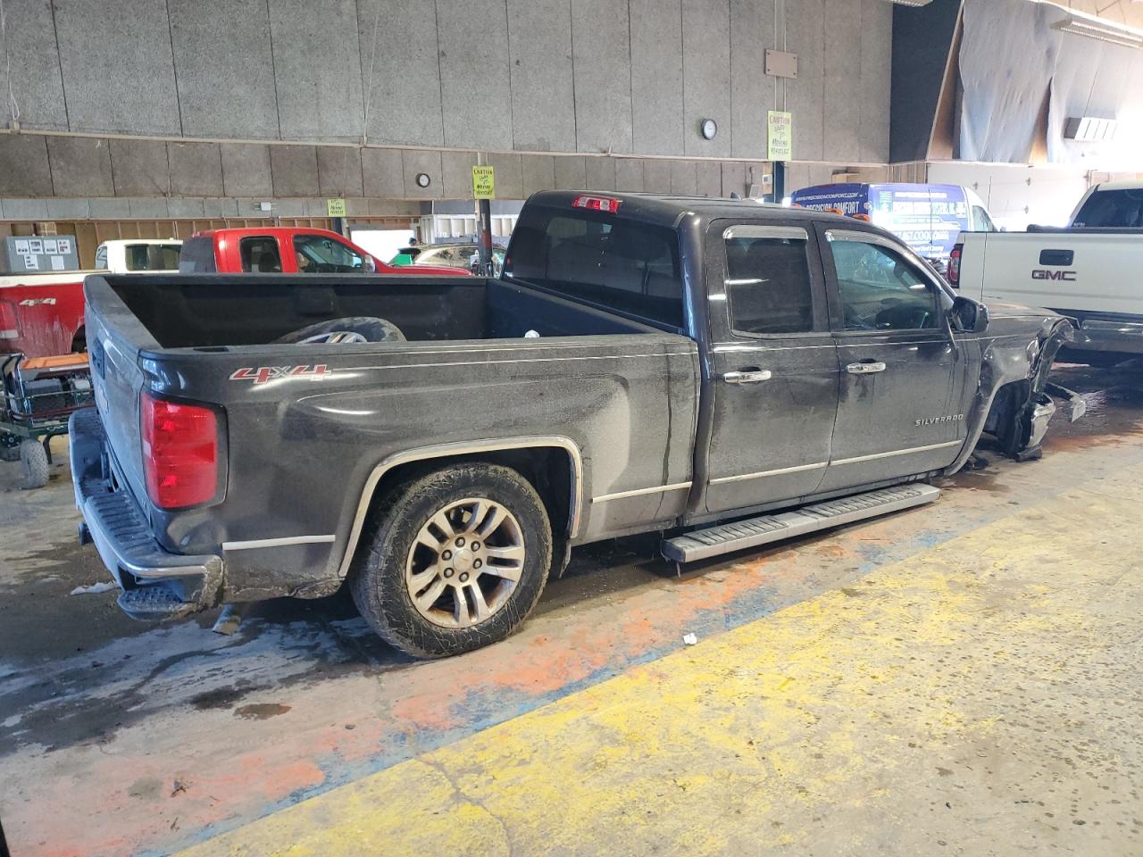 2015 Chevrolet Silverado - Image 3