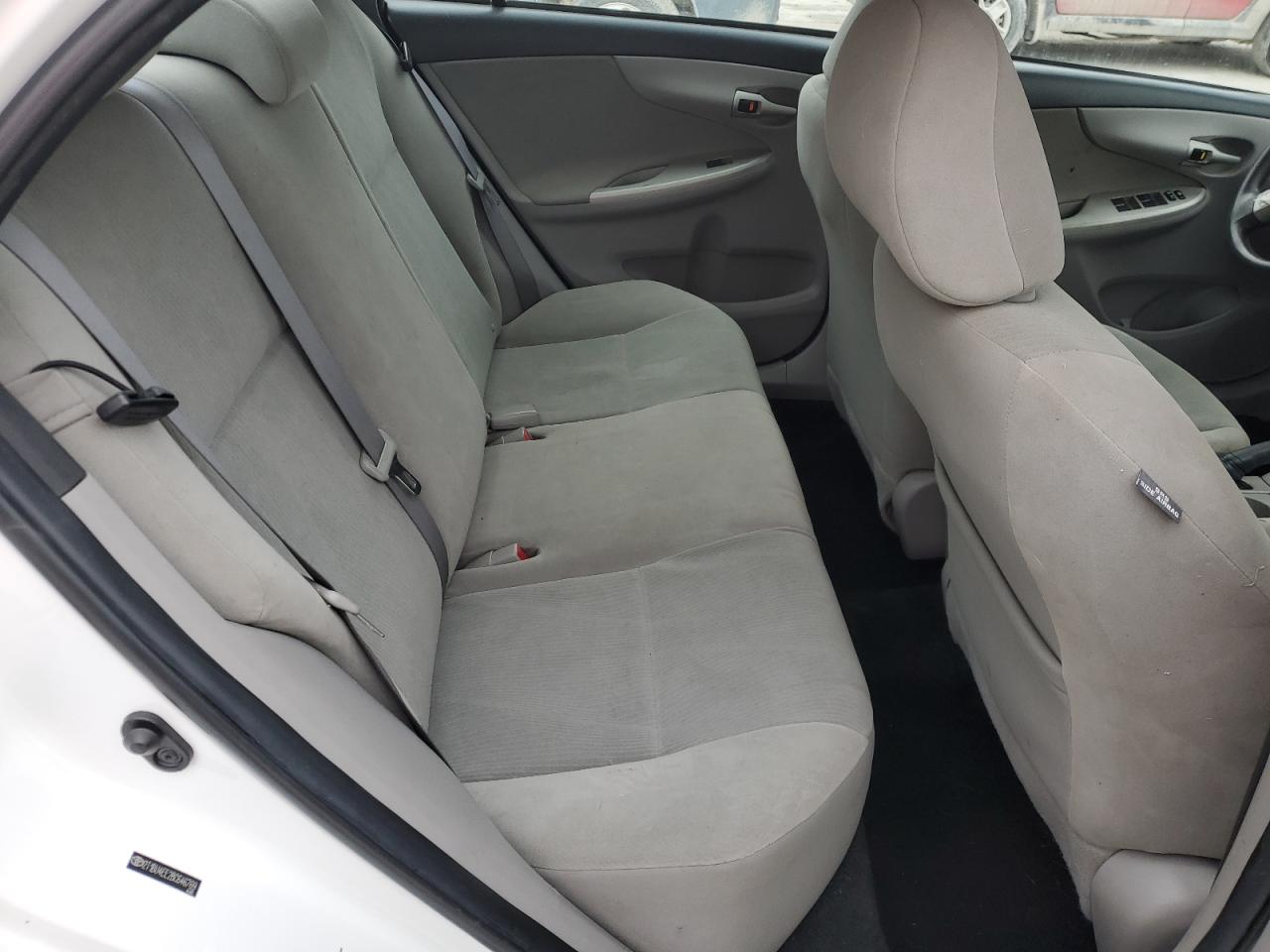 2011 Toyota Corolla - Image 10