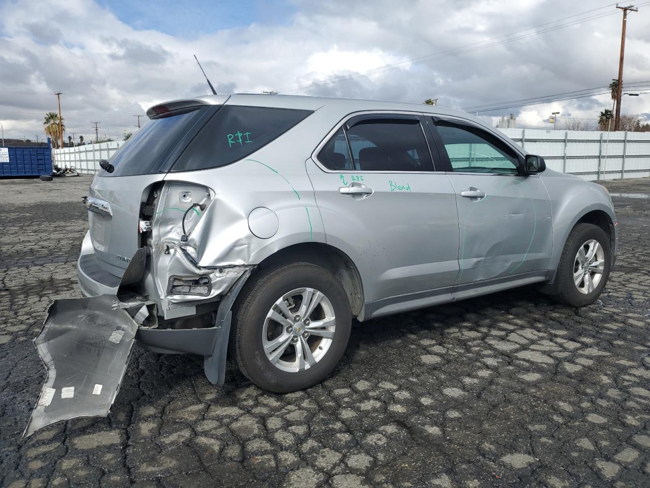 2011 Chevrolet Equinox - Image 3