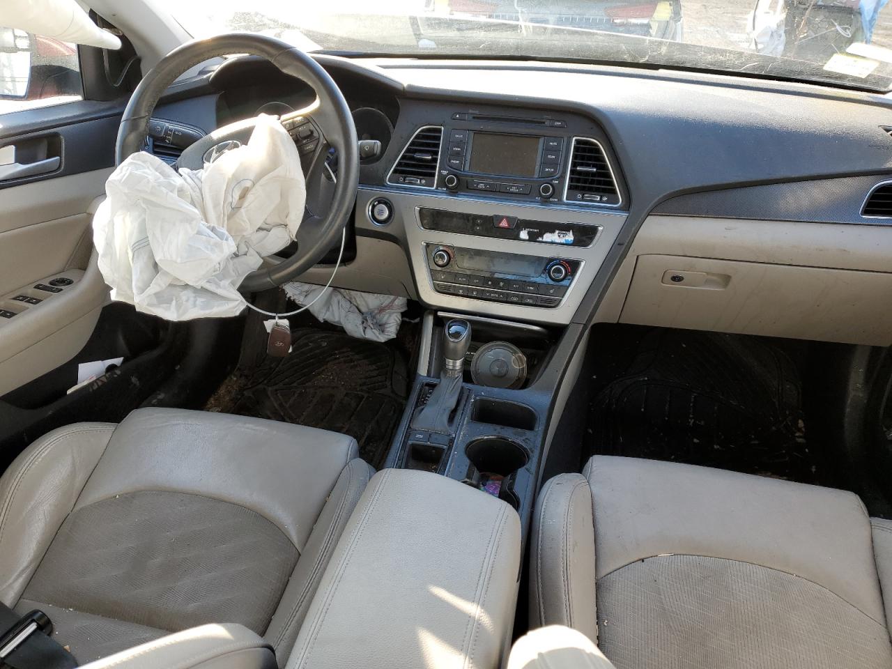2015 Hyundai Sonata - Image 8