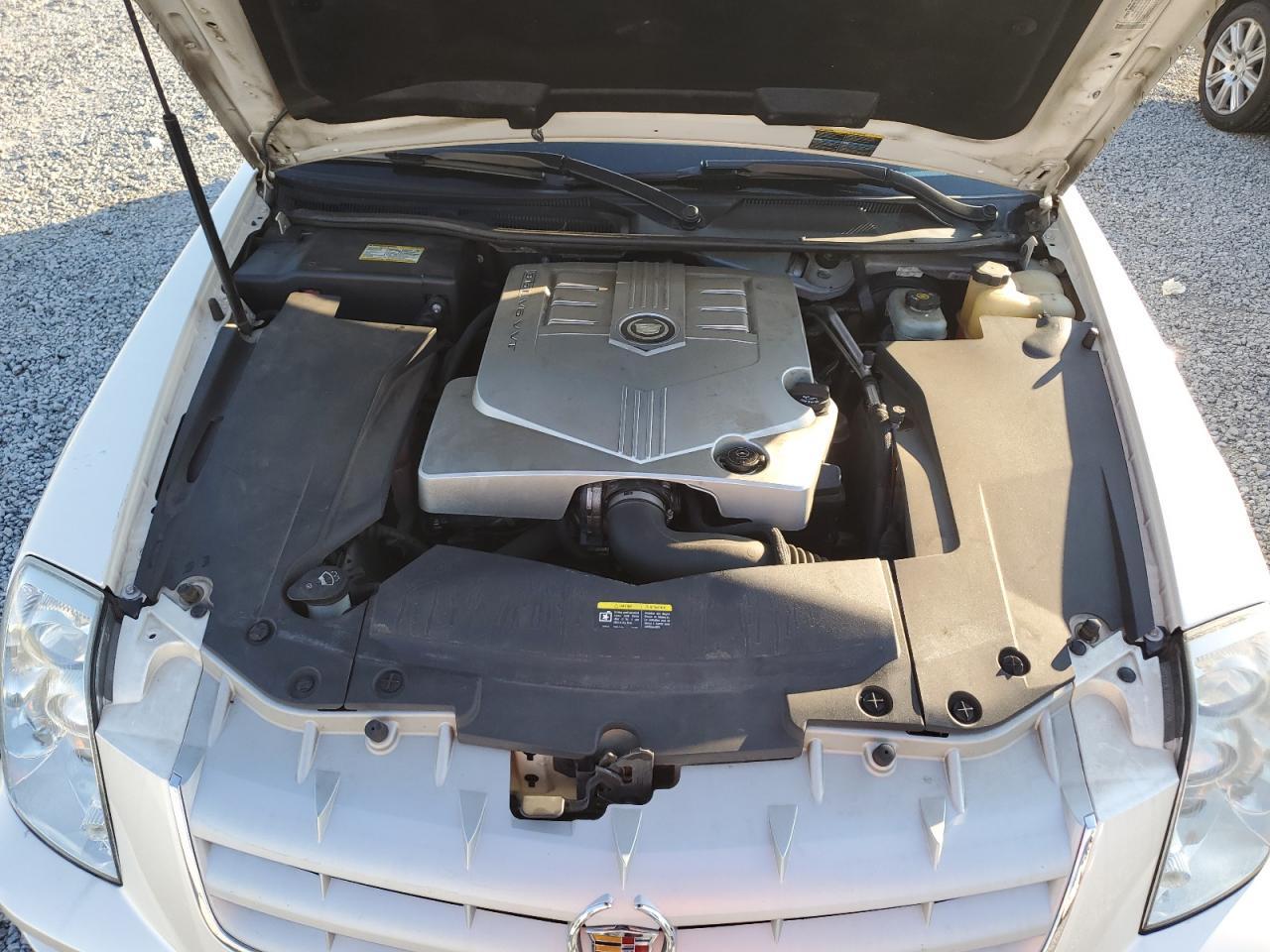 2007 Cadillac STS - Image 11