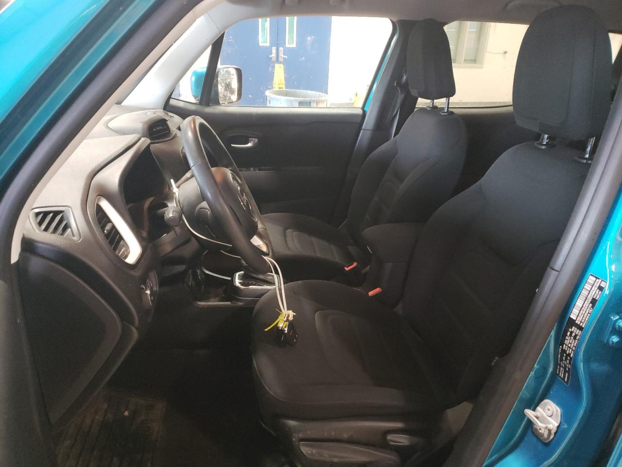 2021 Jeep Renegade - Image 7