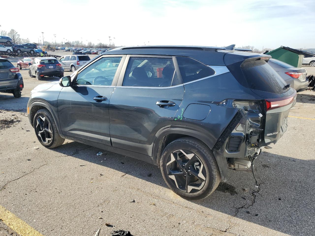 2024 Kia Seltos - Image 2