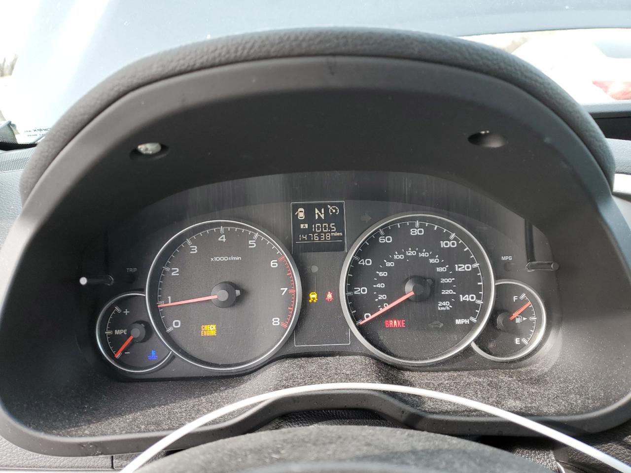 2013 Subaru Legacy - Image 9