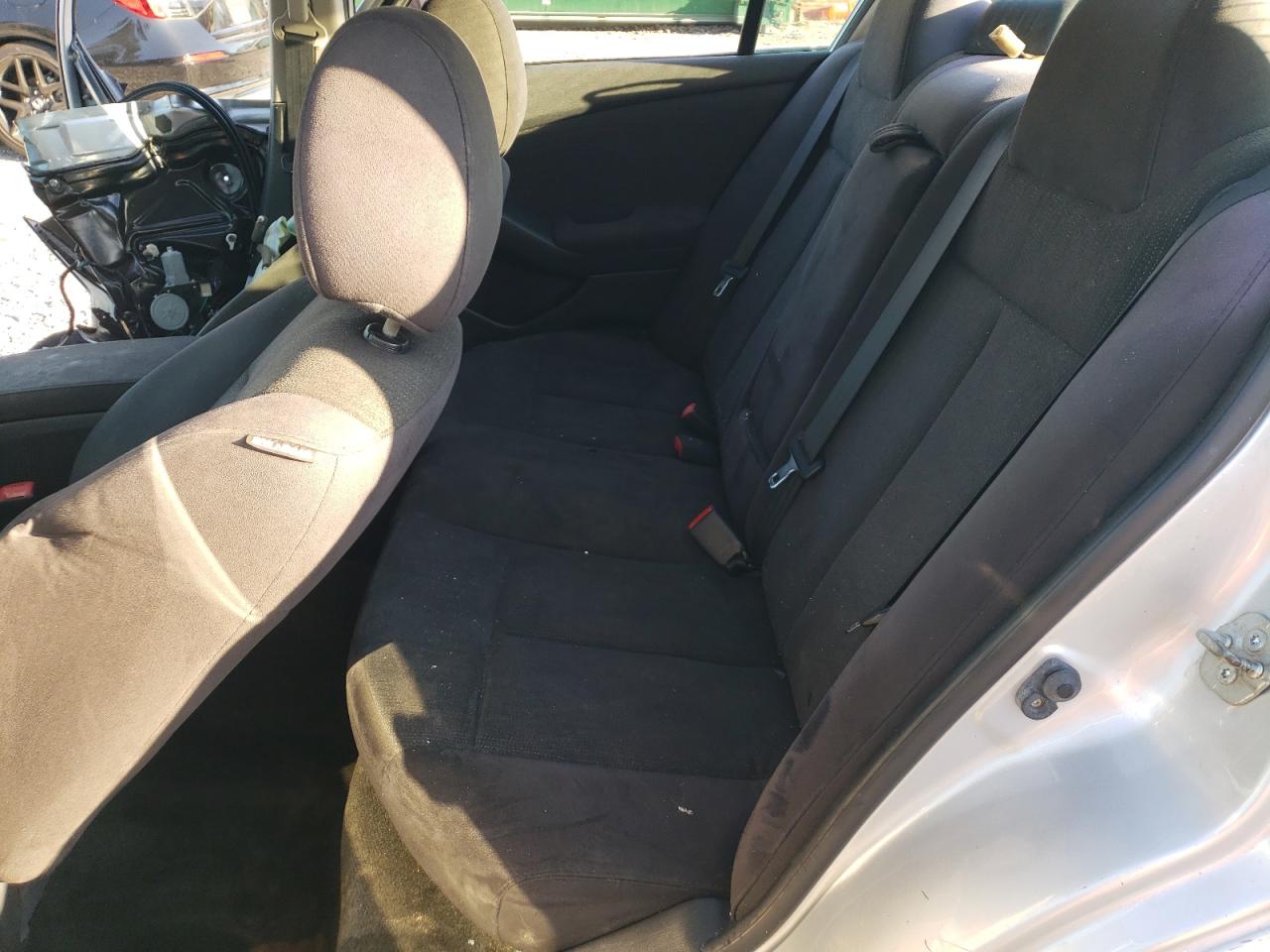 2012 Nissan Altima - Image 10