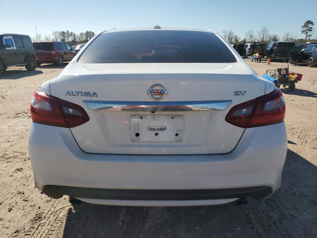 2018 Nissan Altima - Image 6