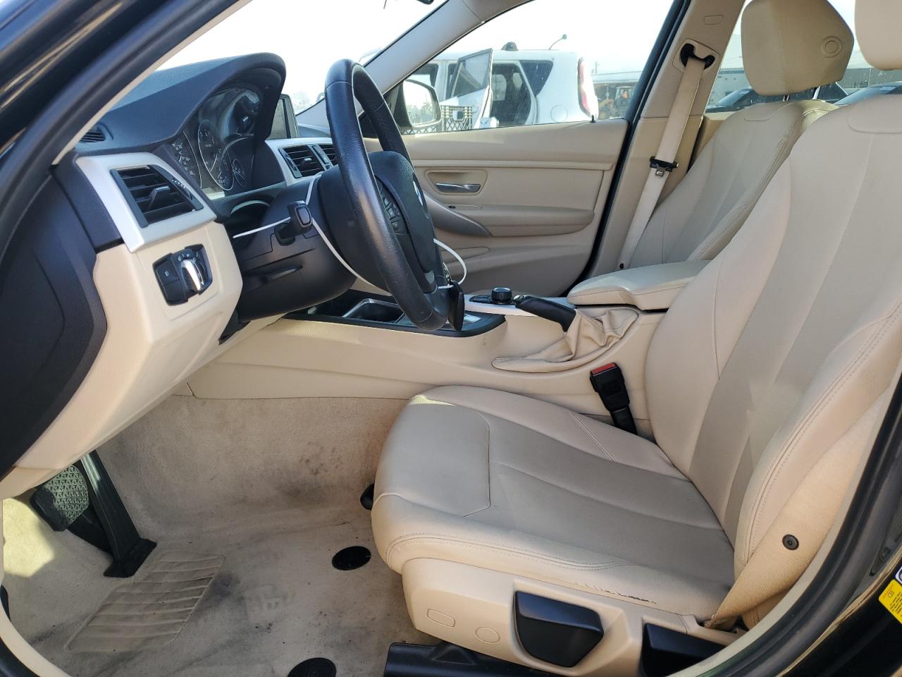 2014 BMW 3er - Image 7