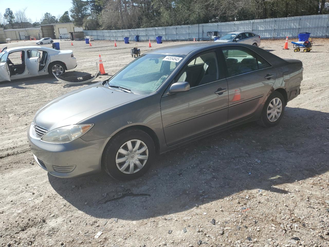 2005 Toyota Camry - Image 1