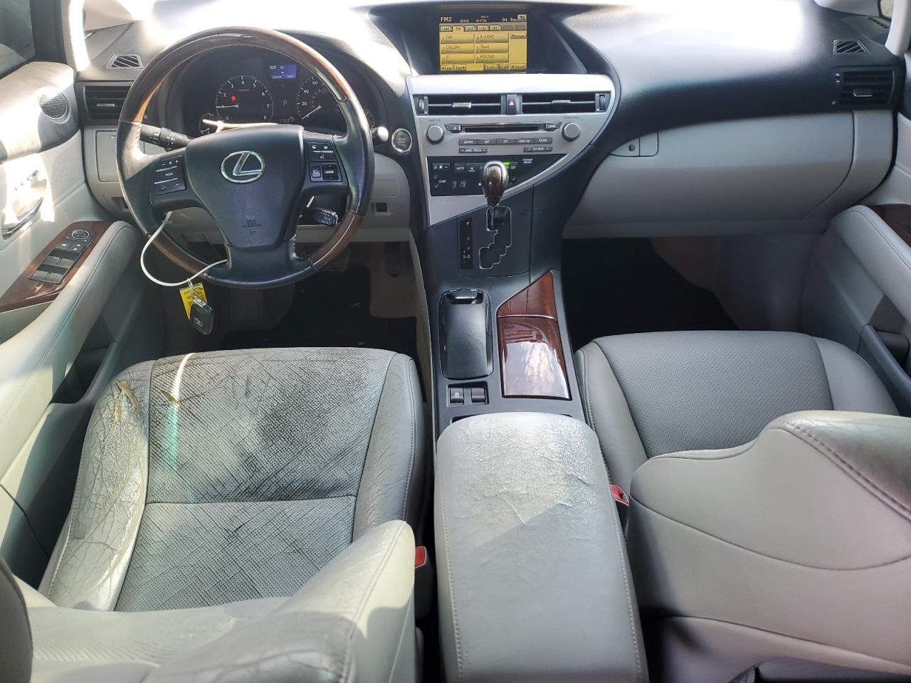 2011 Lexus RX - Image 8