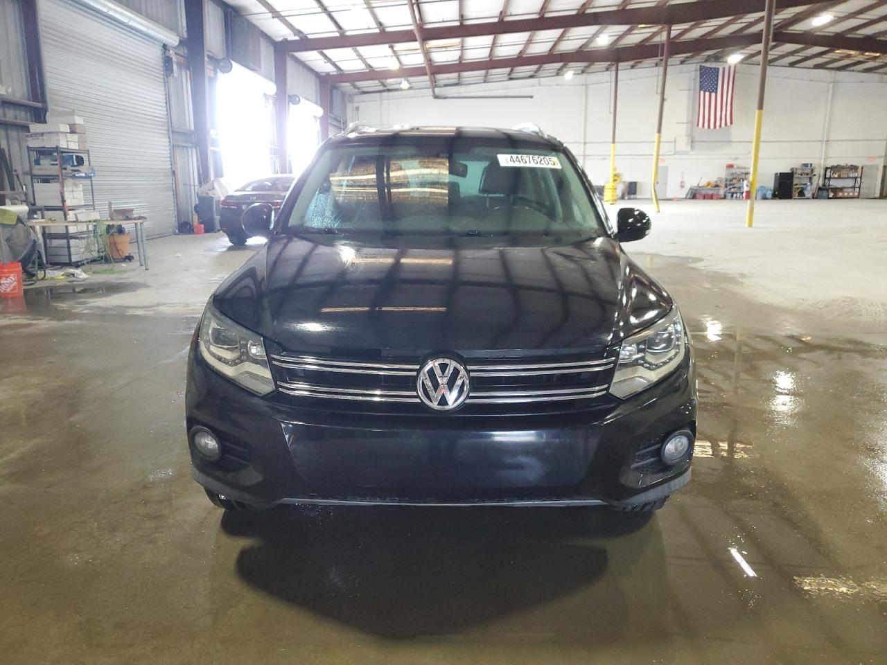 2016 Volkswagen Tiguan - Image 5