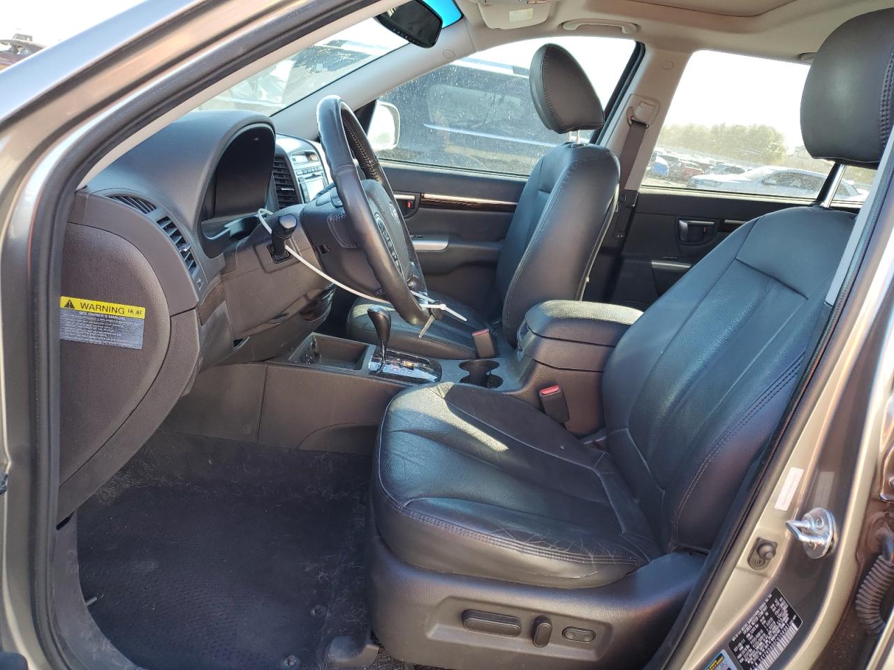 2012 Hyundai Santa Fe - Image 7
