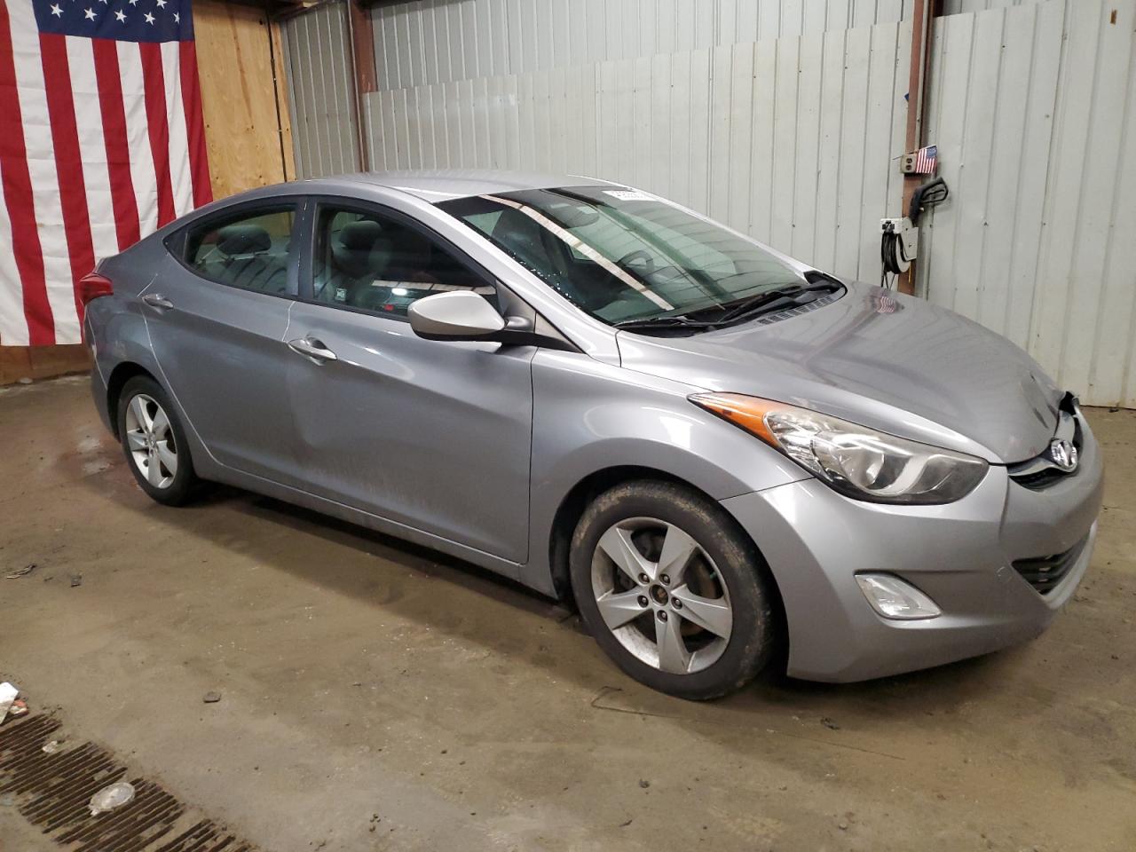 2012 Hyundai Elantra - Image 4
