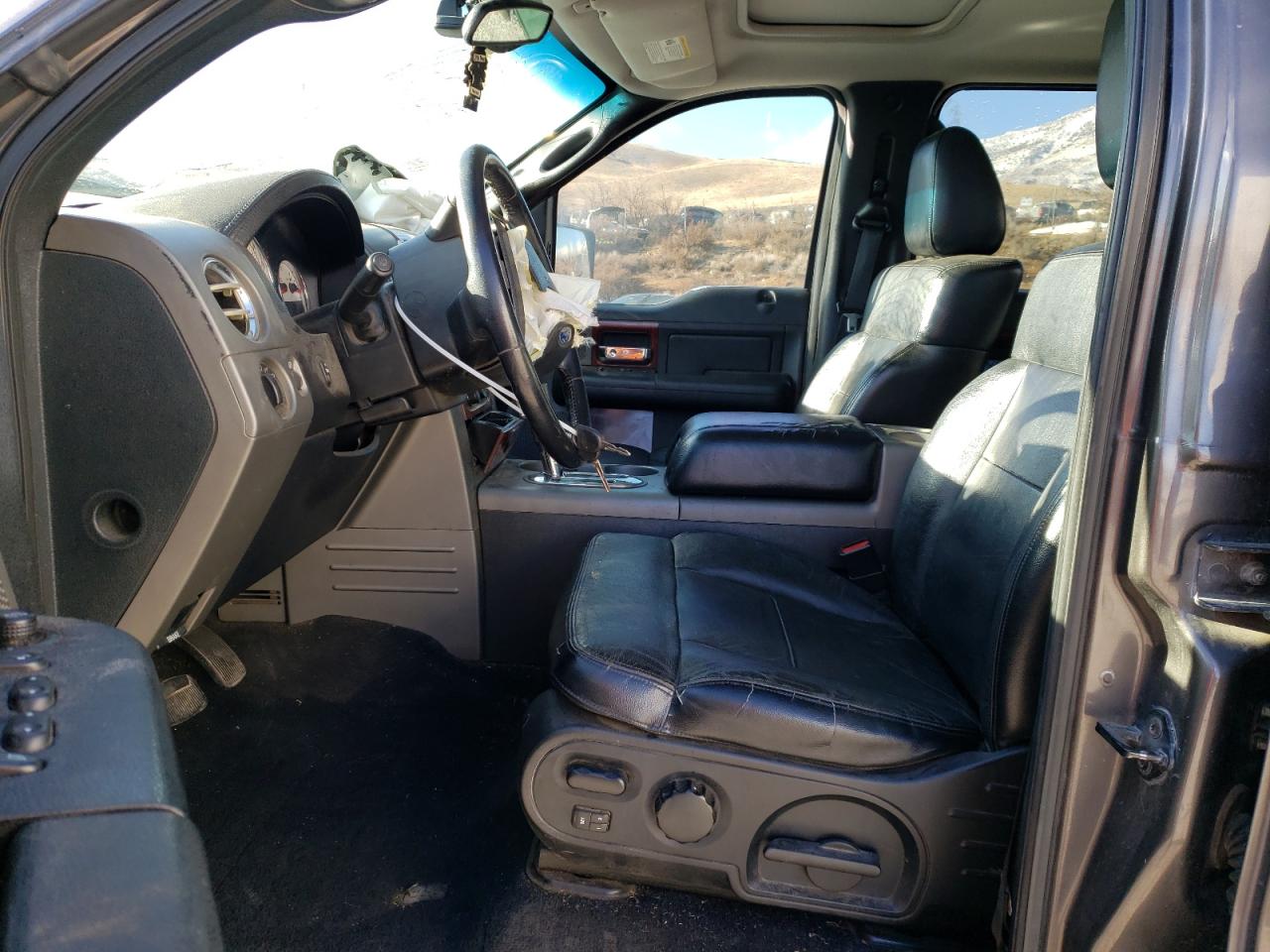 2005 Ford F-150 - Image 7