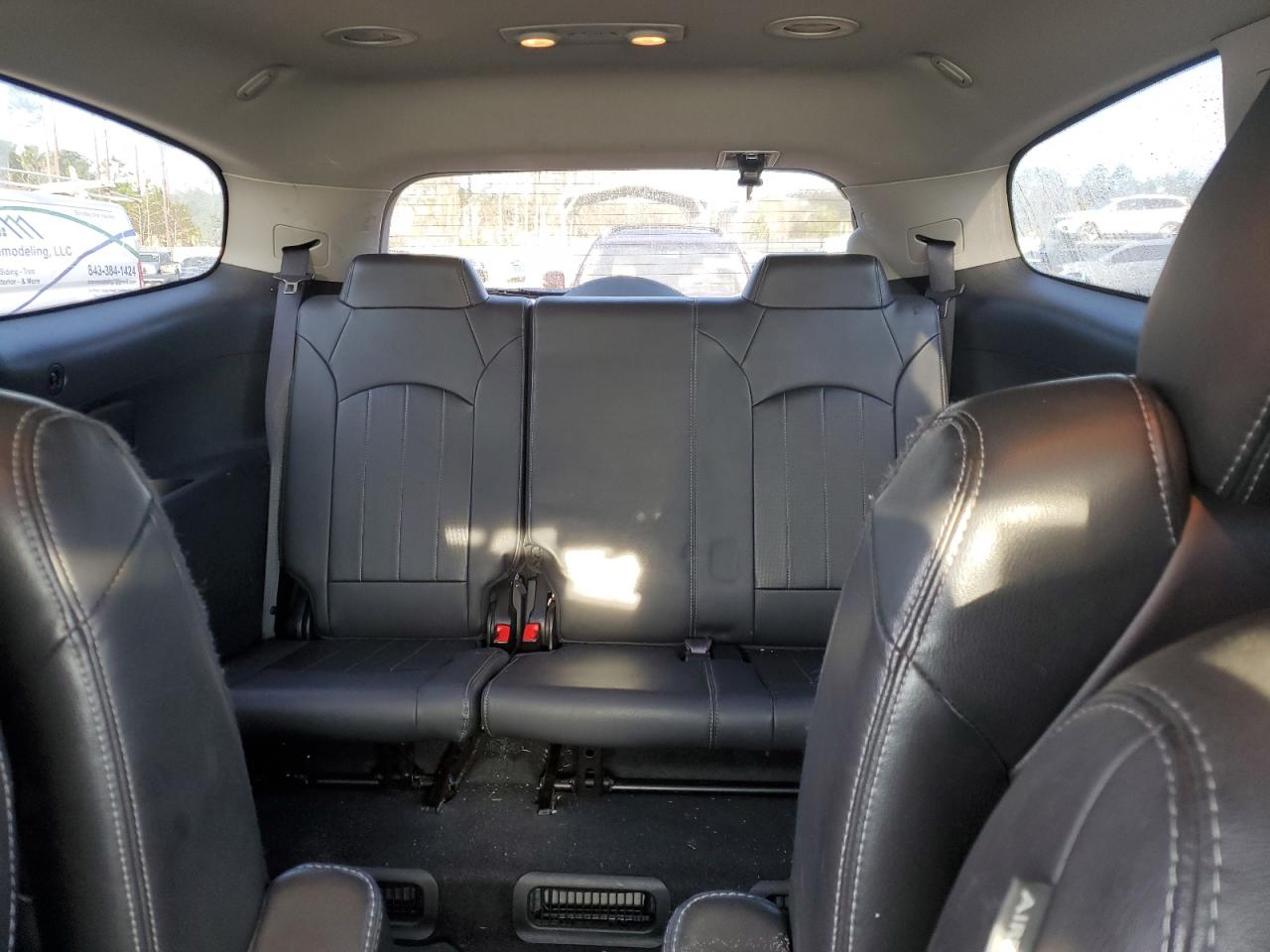 2017 Buick Enclave - Image 10