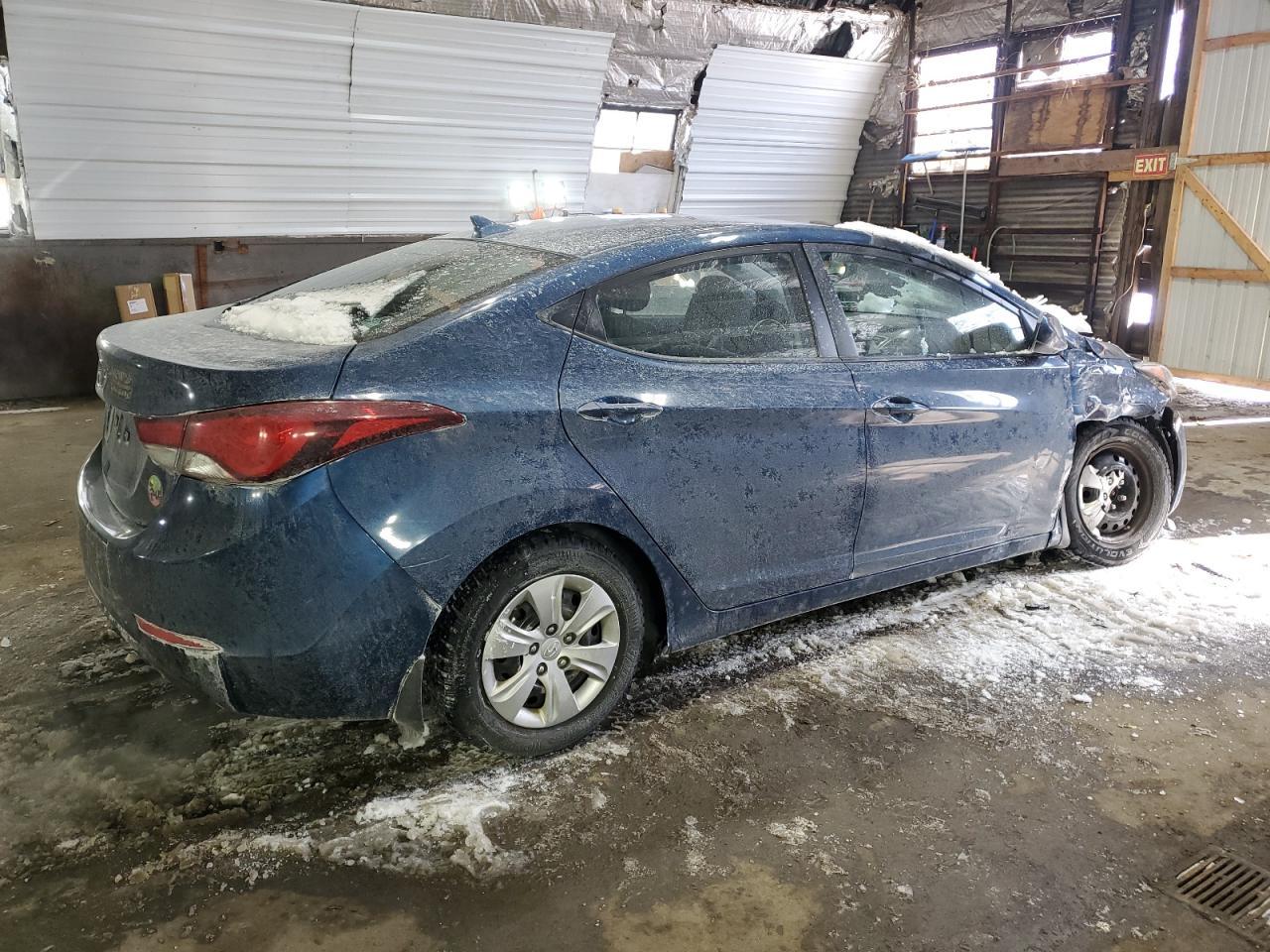 2016 Hyundai Elantra - Image 3