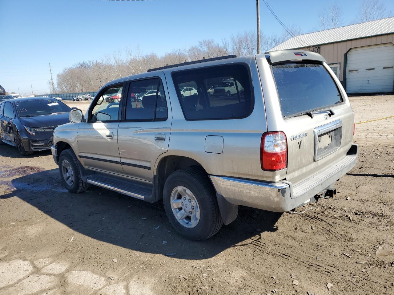 2002 Toyota 4Runner - Image 2