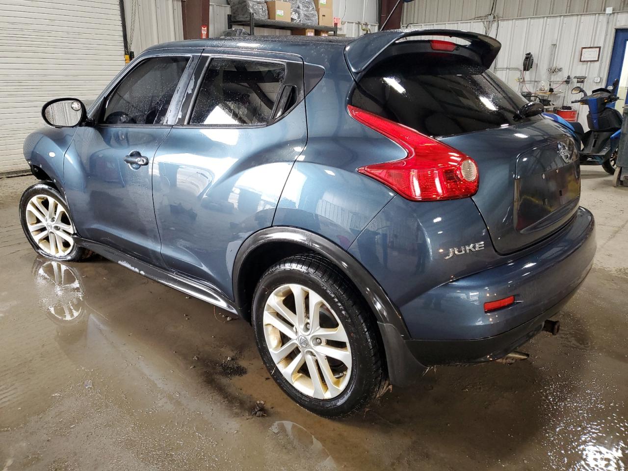 2013 Nissan Juke - Image 2