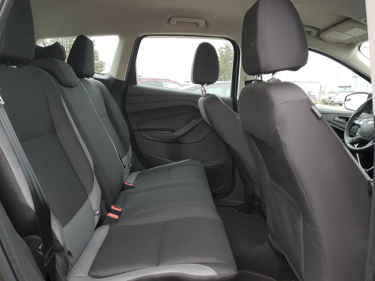 2015 Ford Escape - Image 11