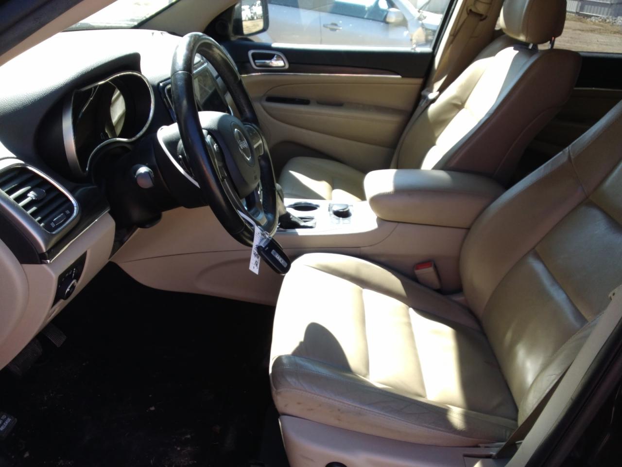 2019 Jeep Grand Cherokee - Image 7